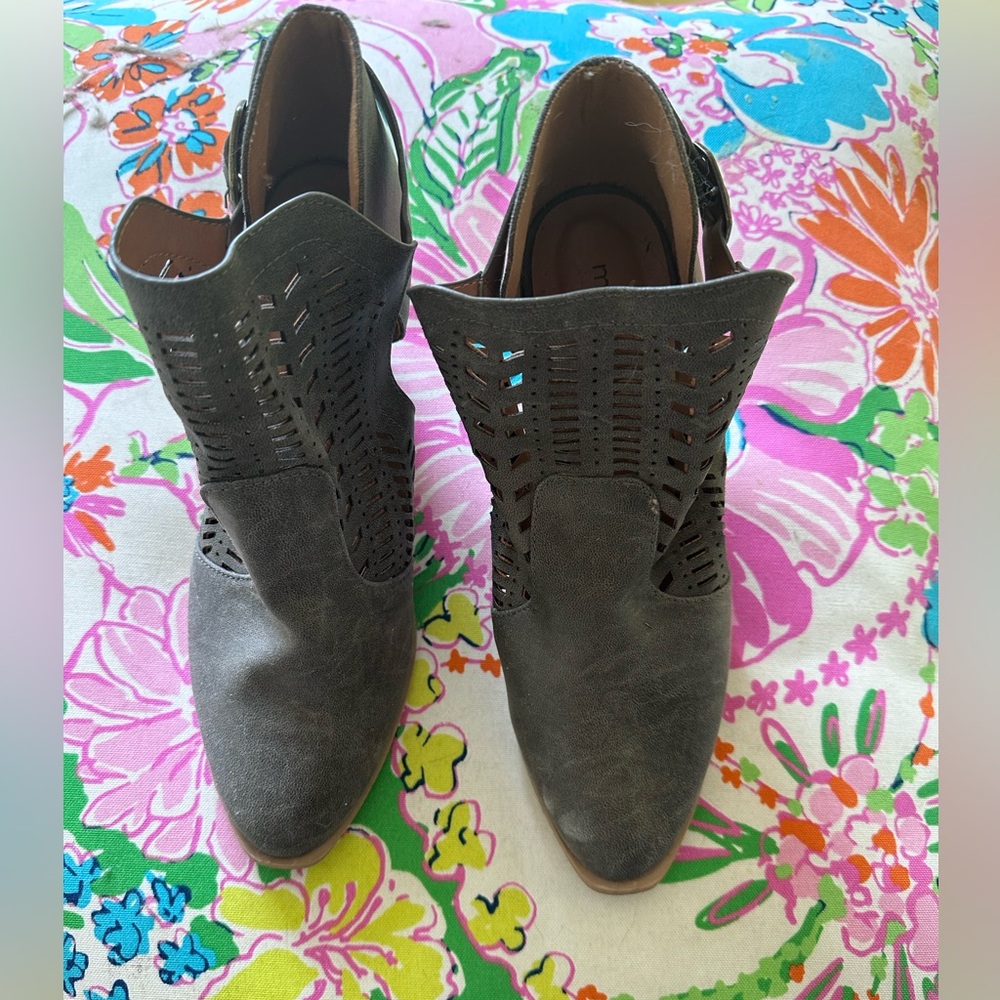 Maurices Gray Ankle Boots